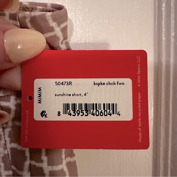 Sunshine Collection Shorts - NWT - Picture 3 of 6